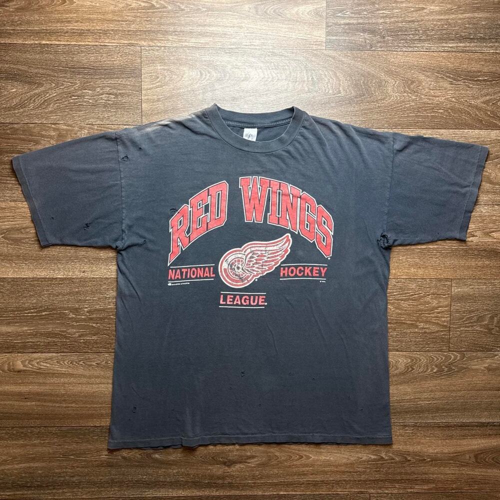 Vintage 1990s Black Sun Faded, Distressed, Detroit Red Wings NHL Hockey Tee